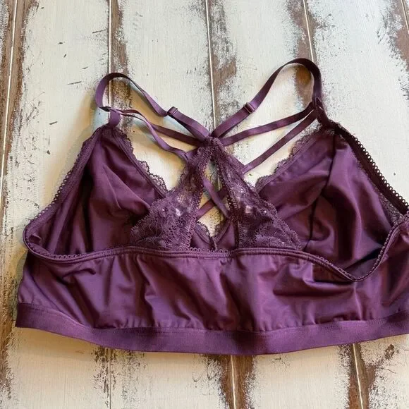 Torrid Curves Racerback Unlined Lace Bralette Size 3/DD/DDD/F - Picture 3 of 8